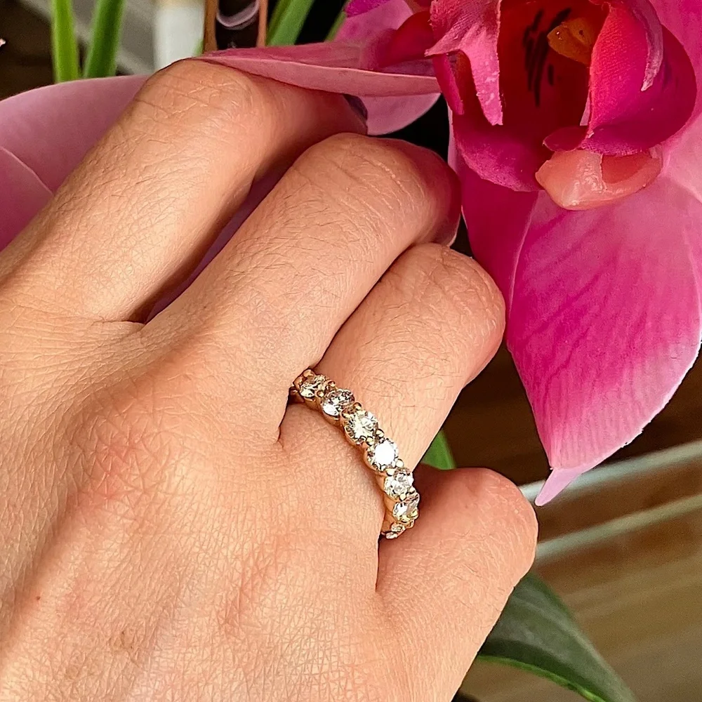 18kt Yellow Gold 3.70ct  Diamond Wedding Eternity Ring - Picture 7 of 10